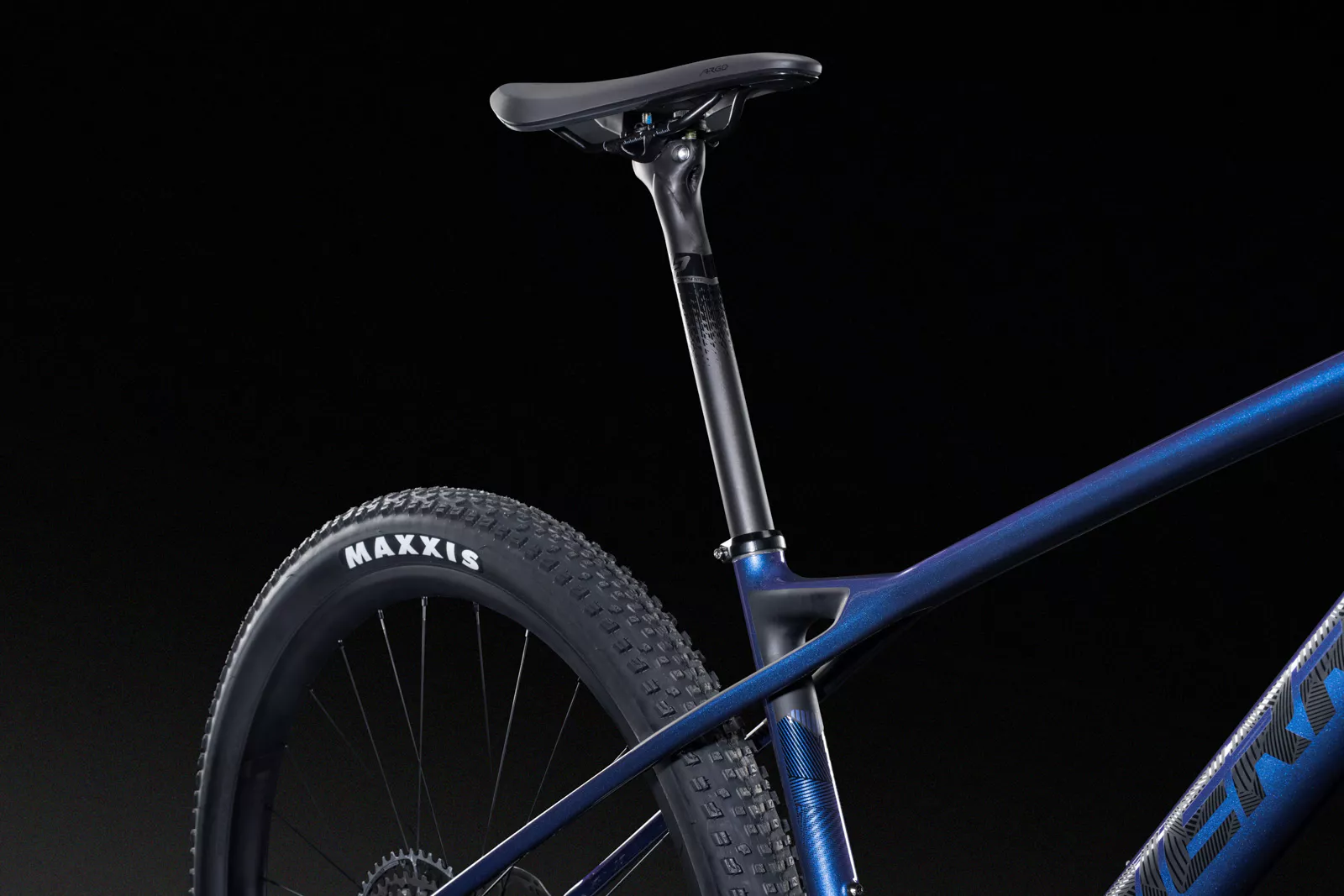 Prorace CF 9.9 - Lapierre MY25 - LPJTA - View (5).webp (76 KB)